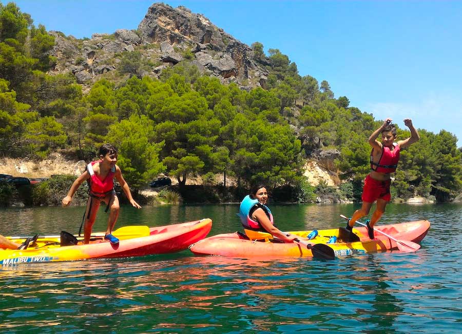 Alquiler de kayak y piraguas cerca de Madrid